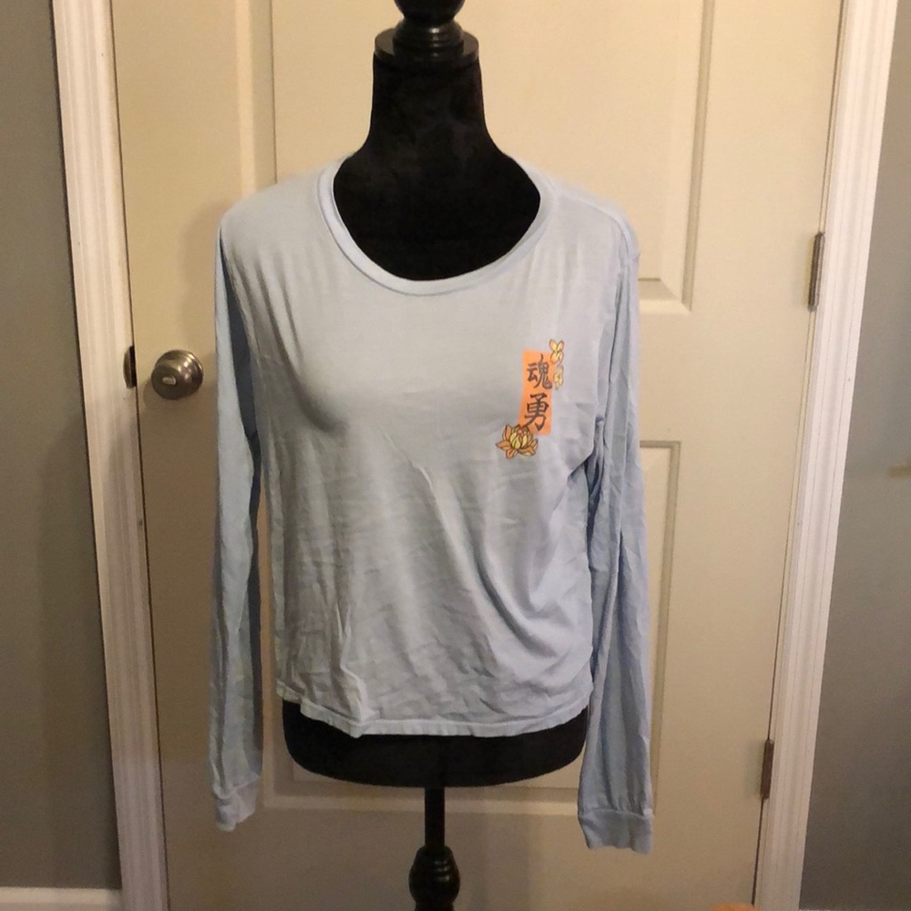 Blue full tilt Japanese/Chinese shirt &wave art